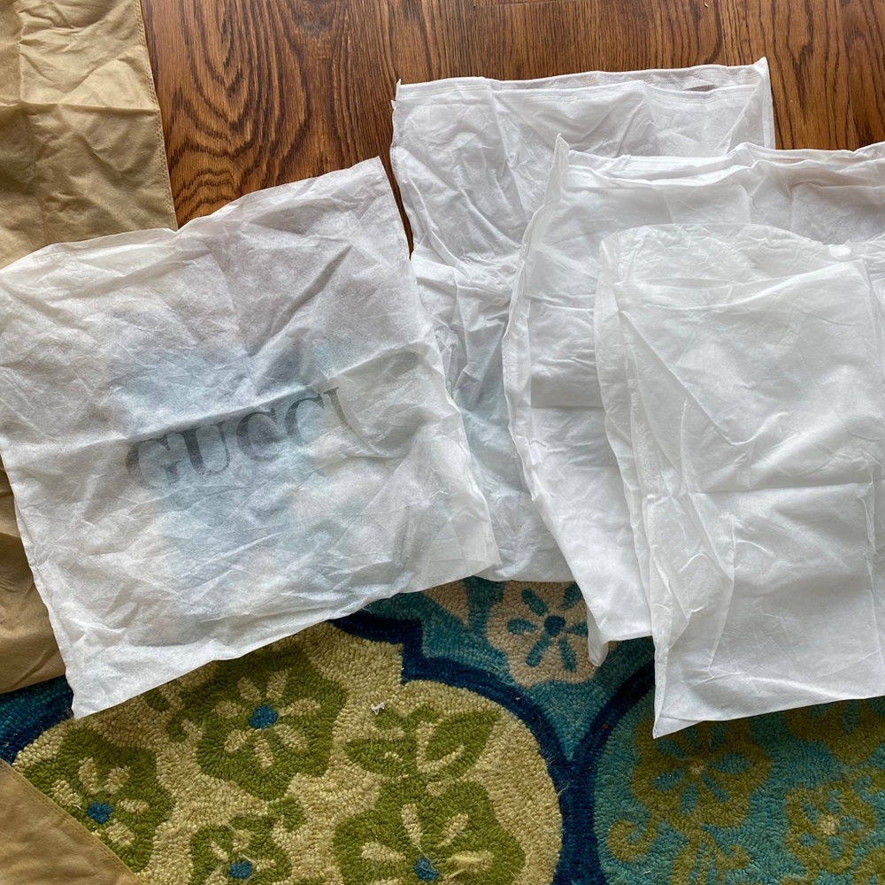 Dust bag